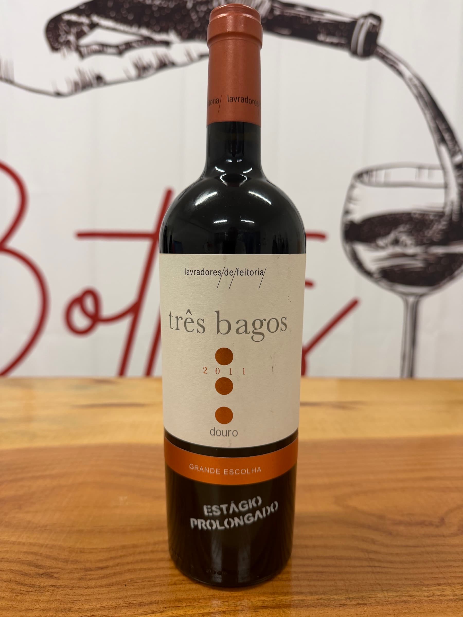 Três Bagos Grande Escolha 2011 – Estágio Prolongado – Lavradores de Feitoria – Douro DOC – 75cl
