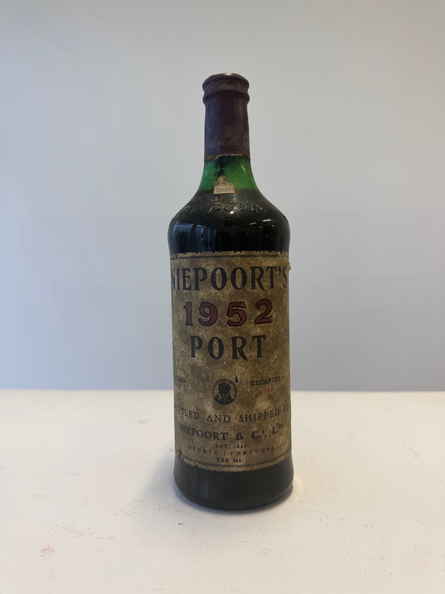 Title: Niepoort 1952 Colheita Port – Decanted 1984 – 750ml