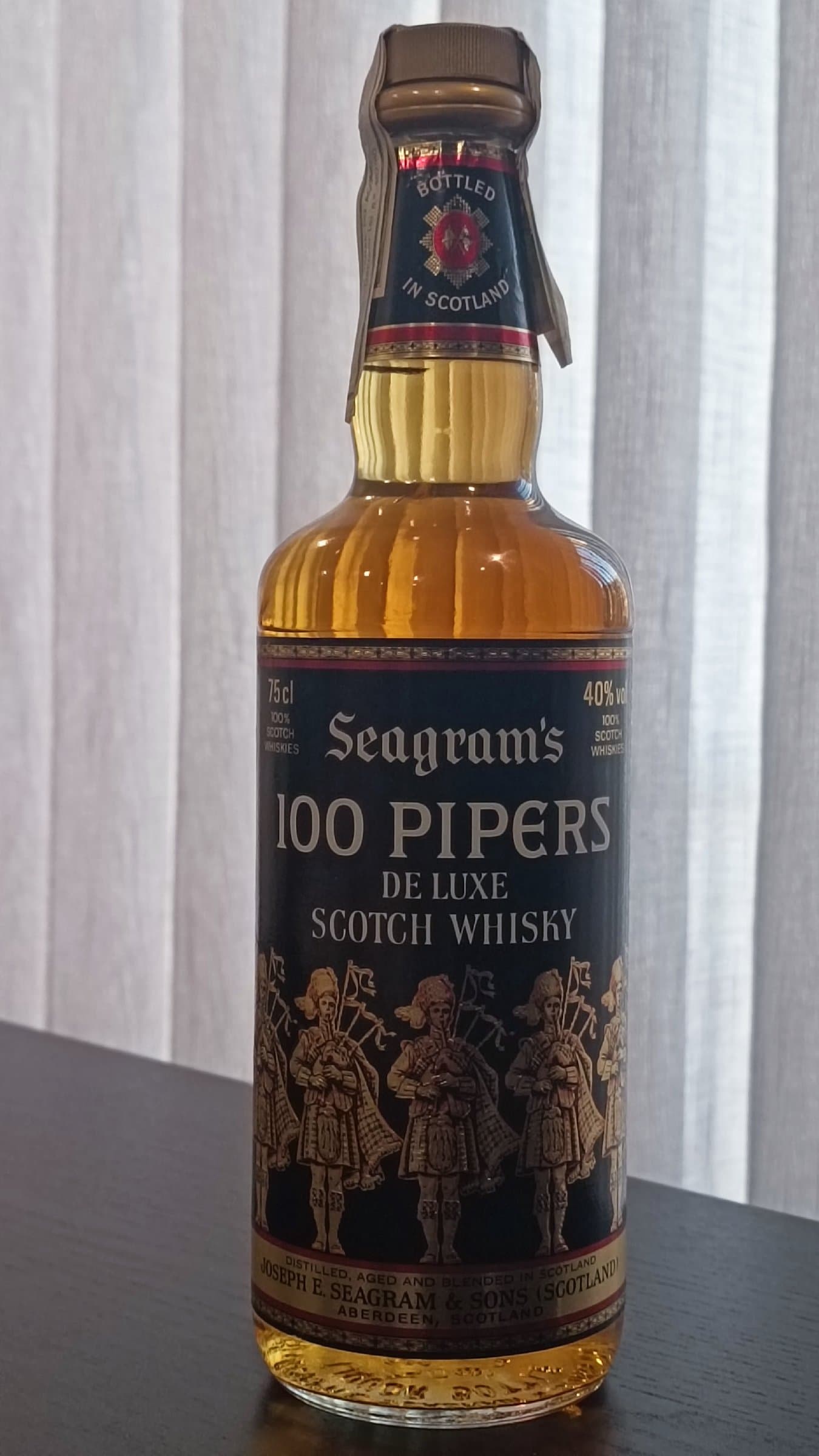 100 Pipers