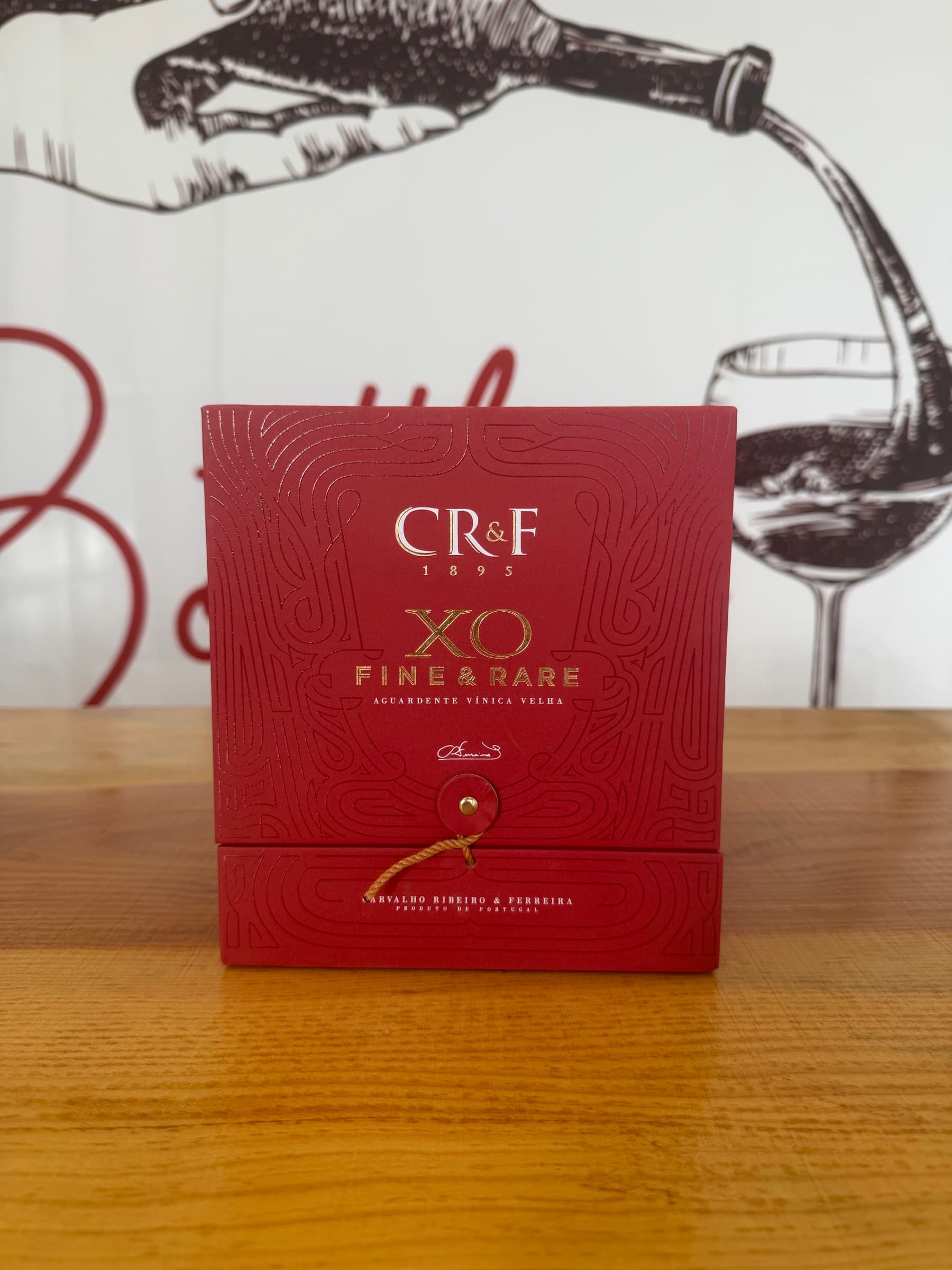 CR&F XO Fine & Rare – Aguardente Vínica Velha – Old Brandy – 70cl – Luxury Presentation Case