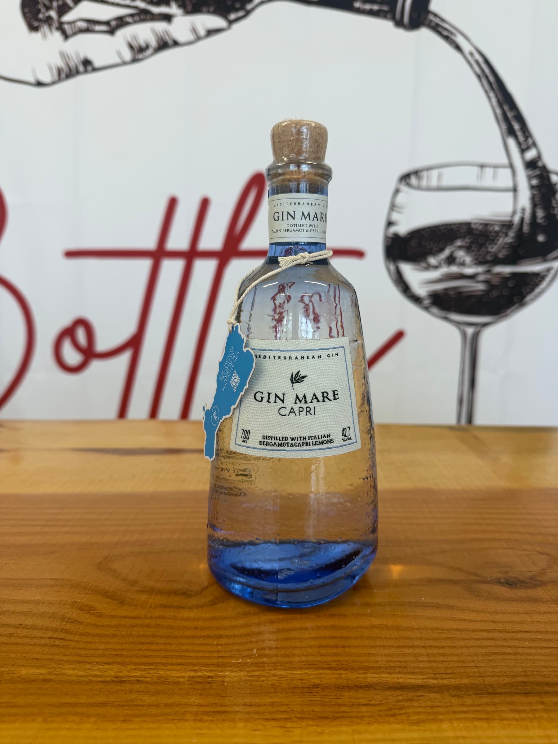 Gin Mare Capri Mediterranean Gin – Italian Bergamot & Capri Lemon – 42.7% – 700ml